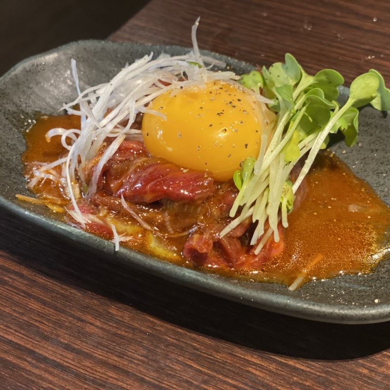 さくらユッケ(四文屋 すすきの店)