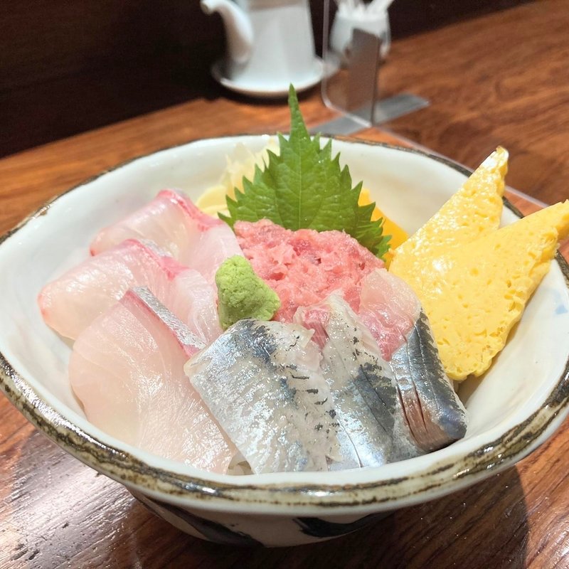 三色海鮮丼(和み 竹若 （タケワカ）)