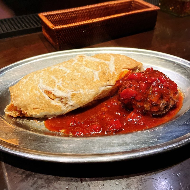 オムライス ハンバーグのせ(OLLO)