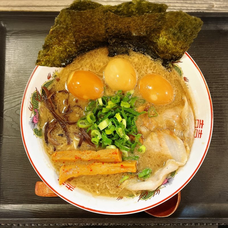 特製豚骨らぁめん「白」(ラーメン ハナレ)