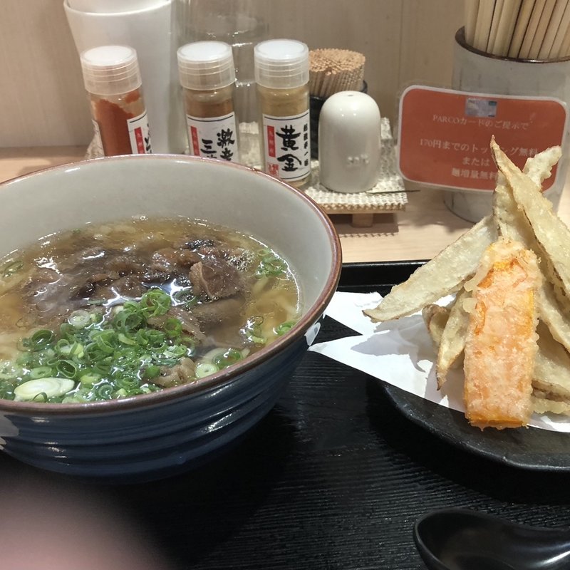 肉ごぼう天うどん(豊前うどん 武膳 福岡パルコ店)
