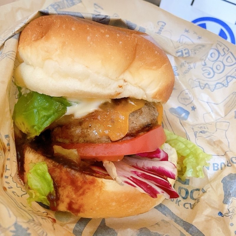 NICKアボカドチーズバーガー(肉が旨いカフェ NICKSTOCK 広島駅前)