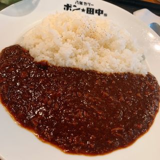 特製ビーフカレー（サラダ付）(キッチン中田中)