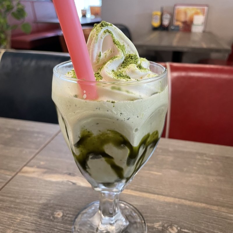抹茶シェイク(GREEDY FOX BURGER)