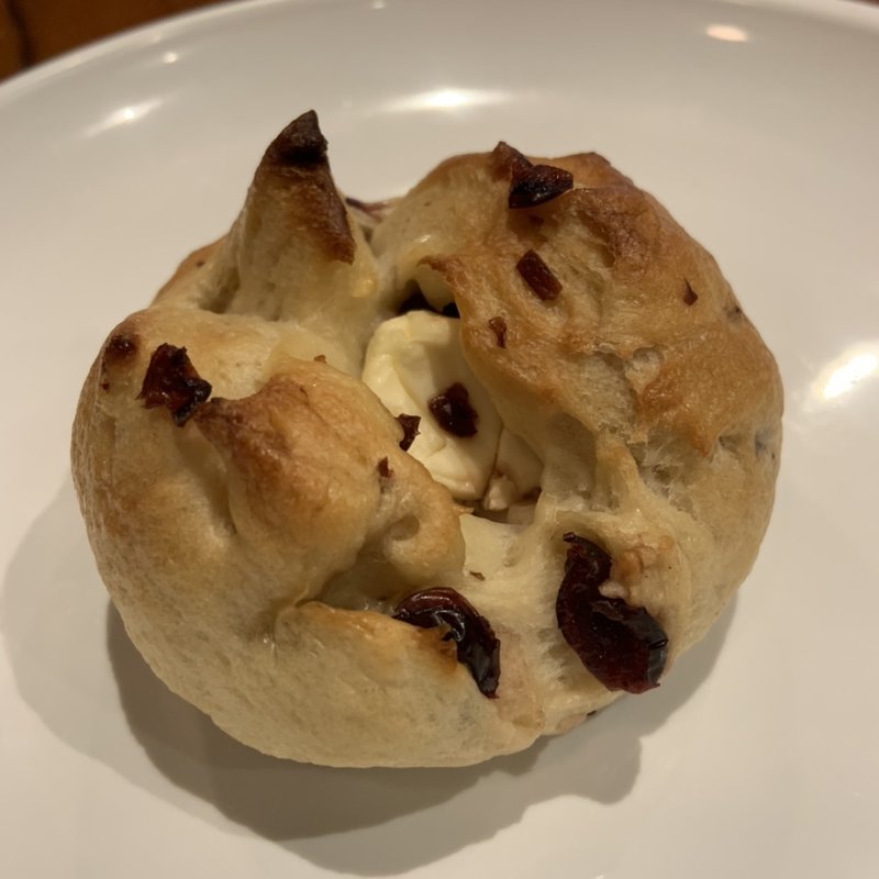 クランベリークリームチーズベーグル(ぱん屋)