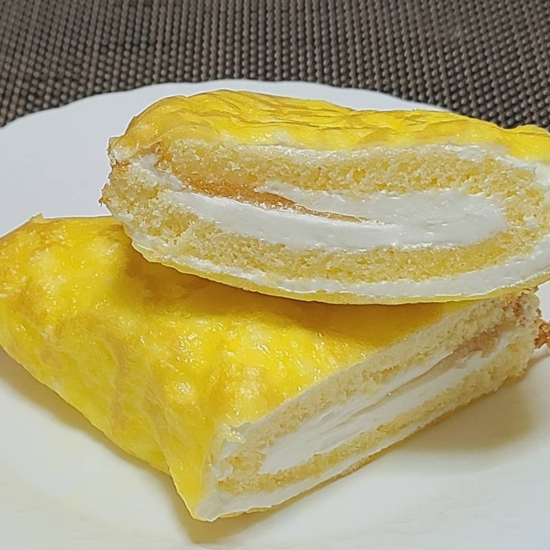 ふわふわ生地のクレープサンド(ローソン)