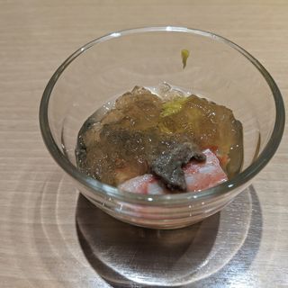 ズワイガニと菊花、ジャバラきゅうり、蟹味噌(みこころや )