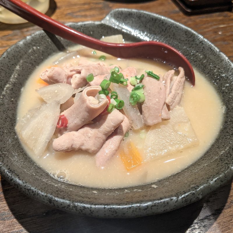 モツ煮込み(小江戸鳥や)