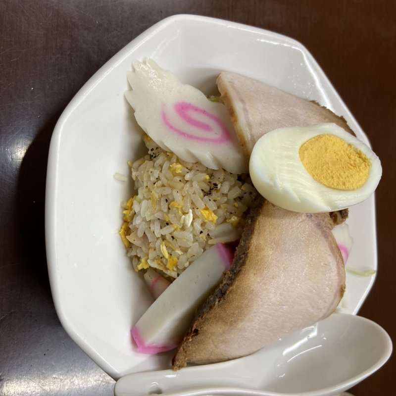 五目チャーハン(つるや食堂)