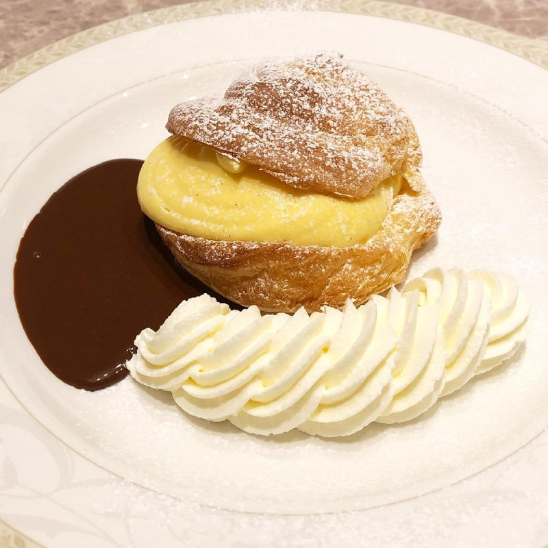 シュークリーム(パンケーキ cafe VAVA 日本橋)