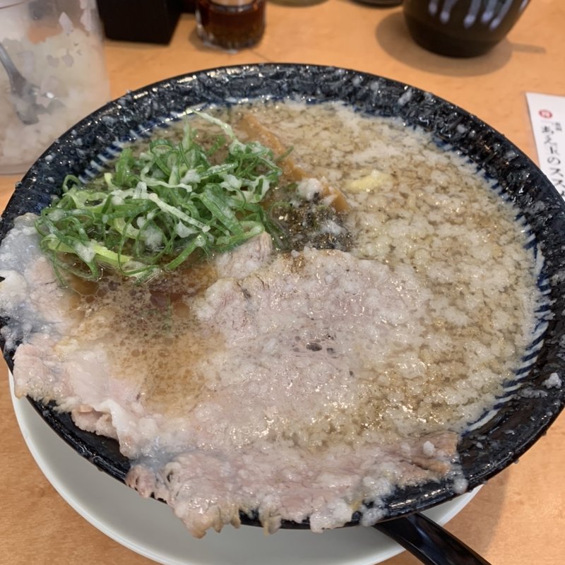 背脂煮干し醤油ラーメン(麺屋 大羽 住之江店)