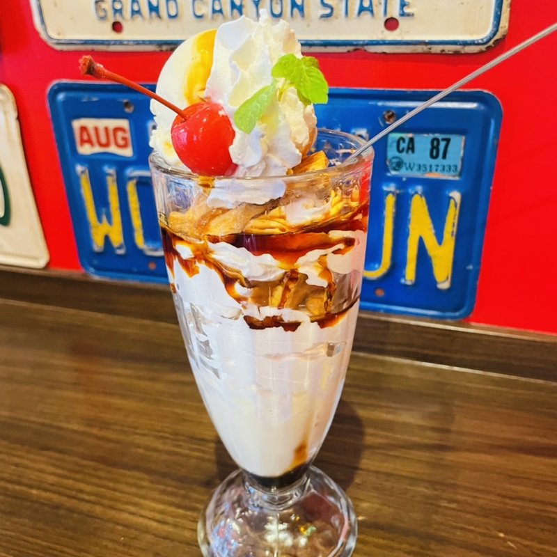 キャラメルサンデー(ブラザーズ 人形町本店 （BROZERS'）)