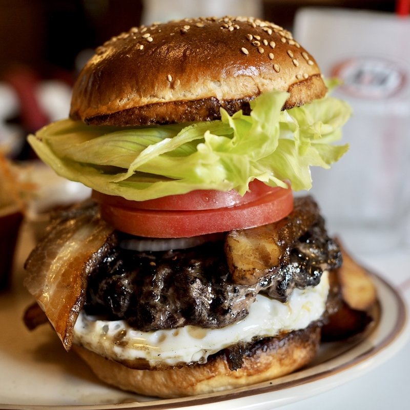 ベーコンエッグバーガー(BACK HOME meal & bake （バックホーム）)