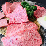 中山牛 A5 BMS12 盛合せ(モダン焼肉 中山亭 鹿屋店)