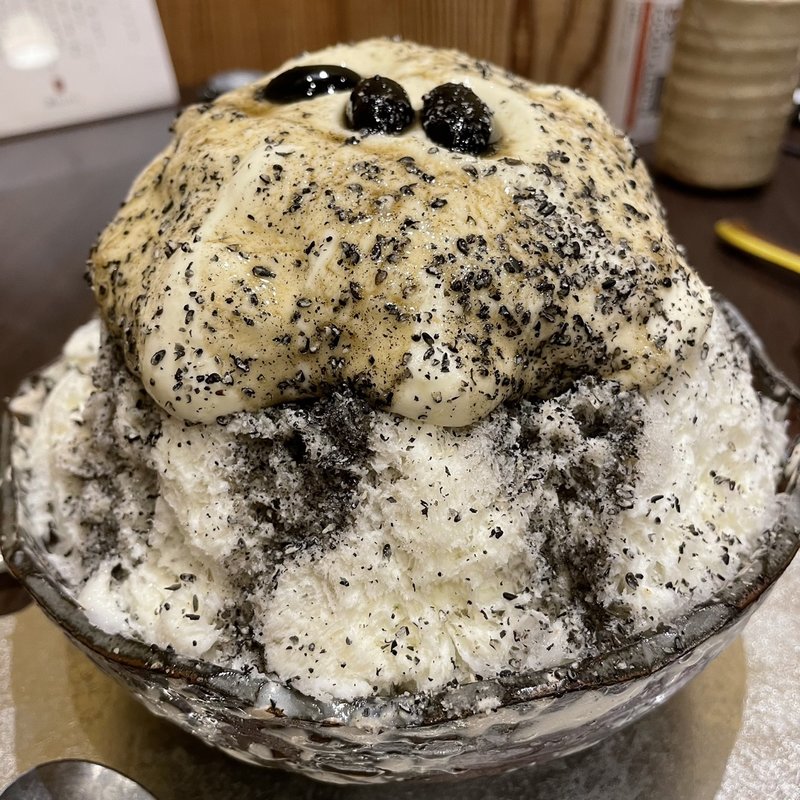 黒胡麻みたらし(廚菓子くろぎ （クリヤカシクロギ）)