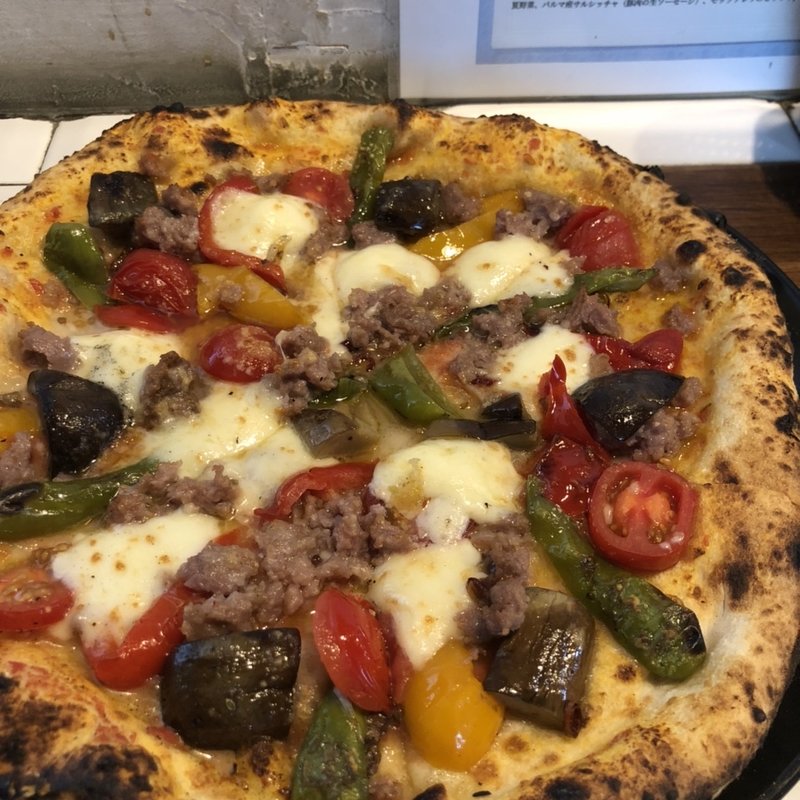 夏野菜とサルシッチャ(イル・ピッツァイオーロ （Il Pizzaiolo）)