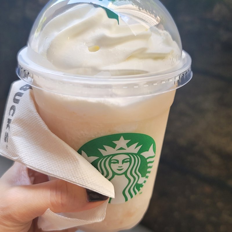 GO ピーチ フラペチーノ

(スターバックス)