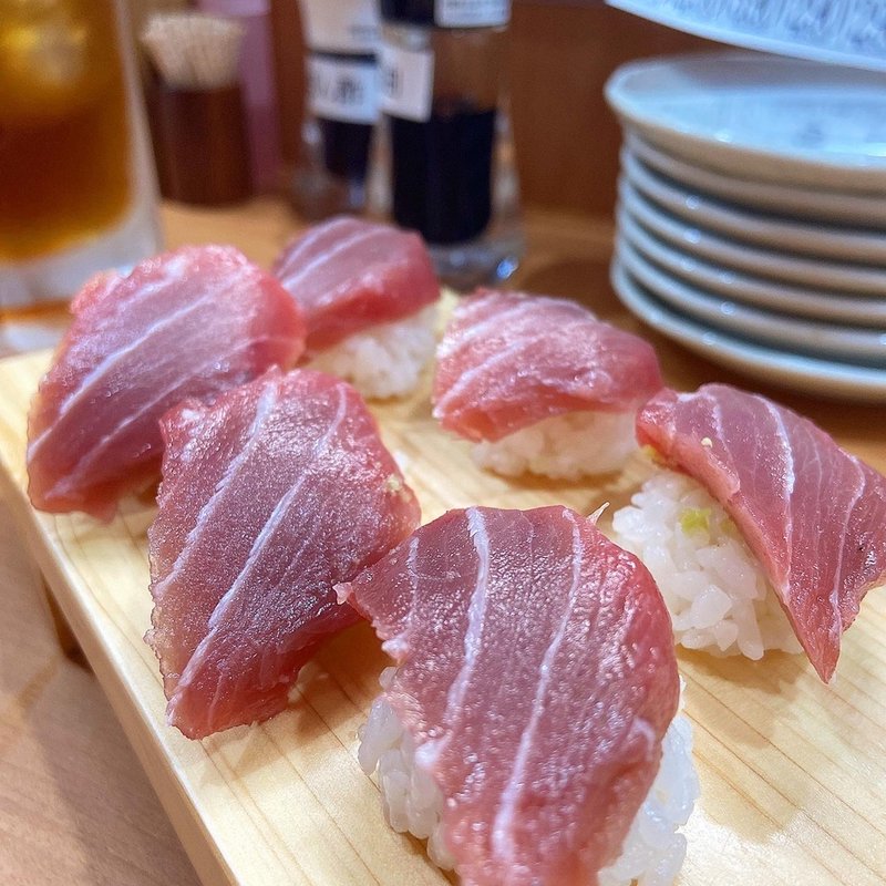 大間本まぐろ(立ち食い鮨 謹賀 3ビル)