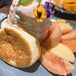 7月限定！桃のパンケーキ(ESPRESSO D WORKS 池袋)