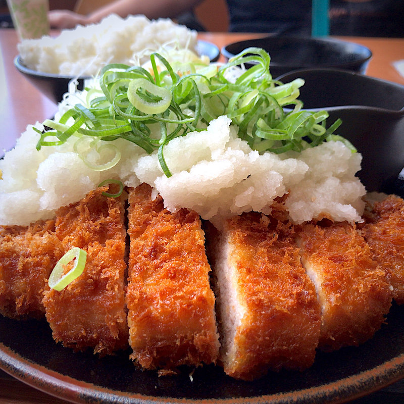 ロースかつ定食 おろし(豚屋とん一 イオンモール石巻店)
