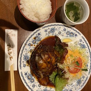 大辛ハンバーグ定食(洋食レストラン マルシェ)