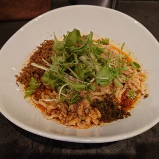 汁なし担々麺(タンタンタイガー)