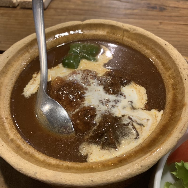 煮込みハンバーグ(愚羅奈蛇(グラナダ))