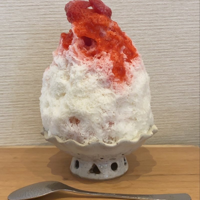 あまおうミルクかき氷(和菓子このわ)