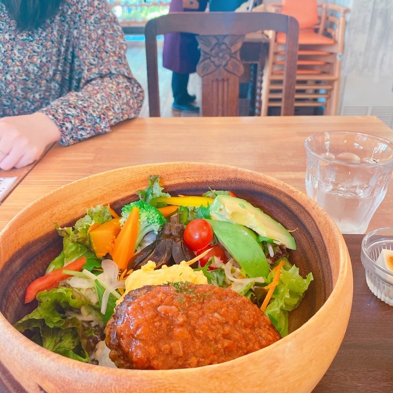 ロコモコ丼(ガーデンカフェ Nanの木)