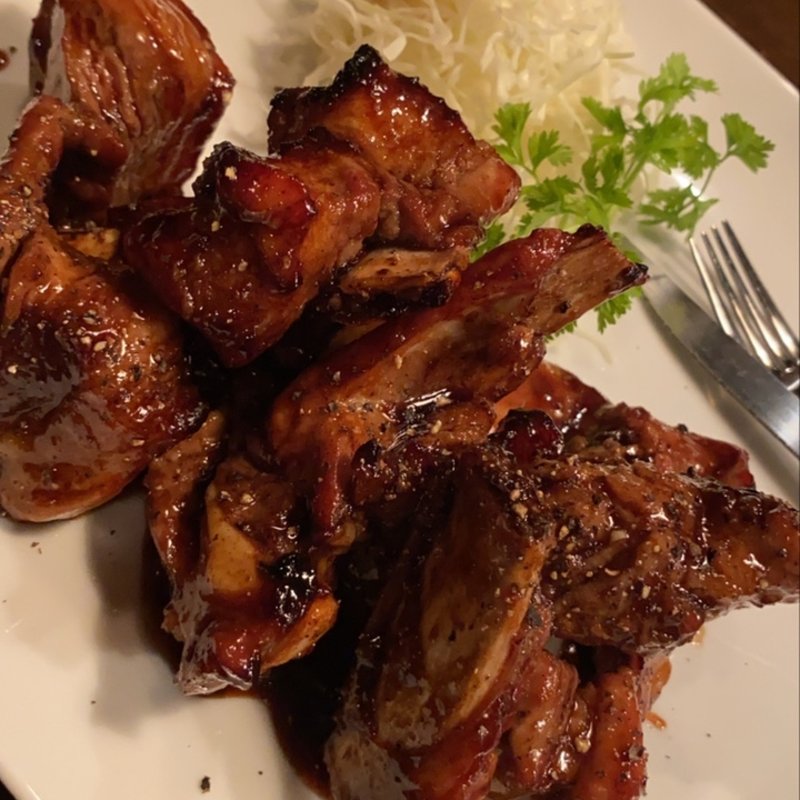 スペアリブ(VAVIVAVI DINER)