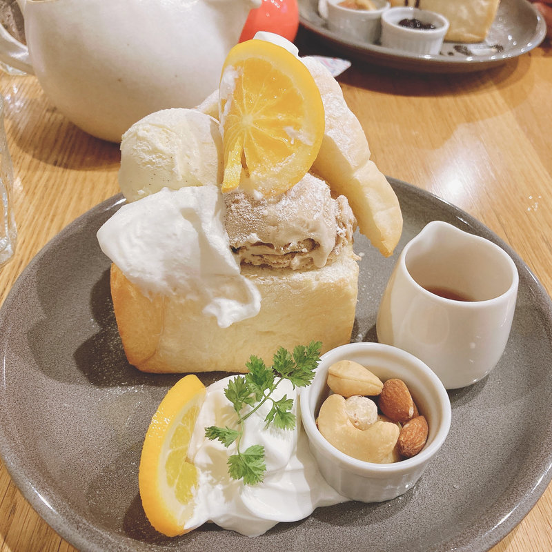 (Orange Fields Tea Garden)