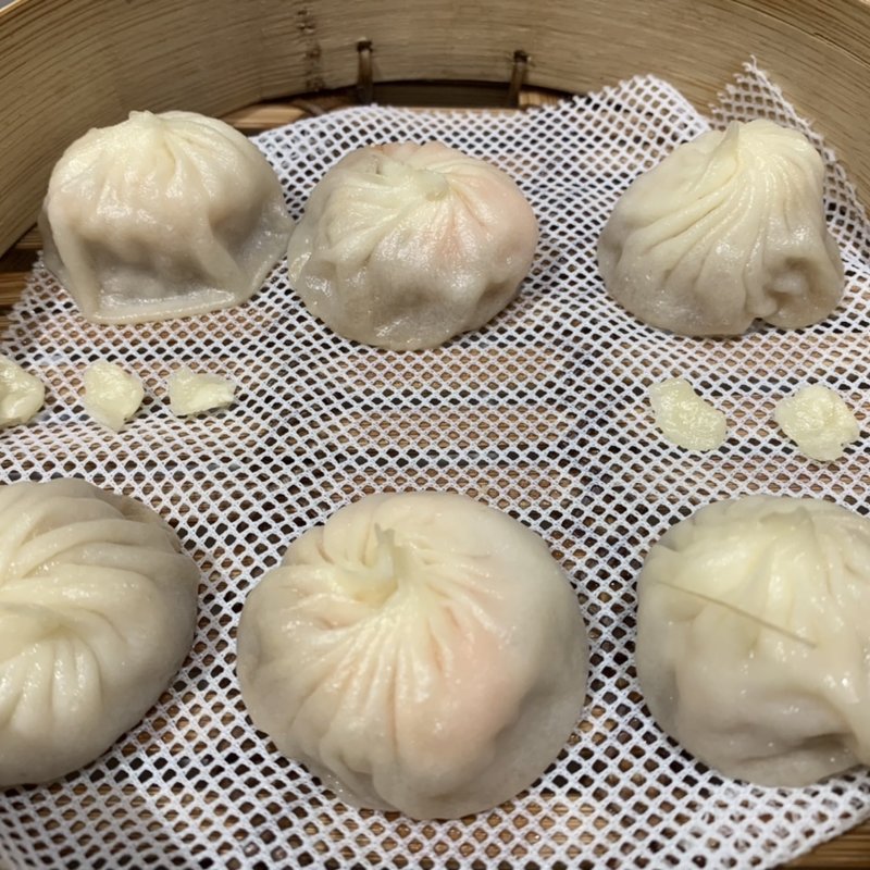 海鮮小籠包3種盛り(鼎泰豐 エスパル仙台店 （ディンタイフォン）)