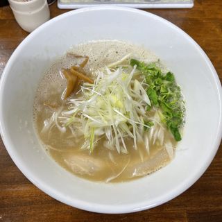 鶏豚魚ラーメン(らーめん なんぞ屋 )