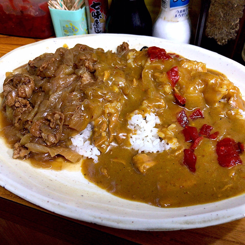スタミナカレー 中 旨辛(牛八 大井町本店)