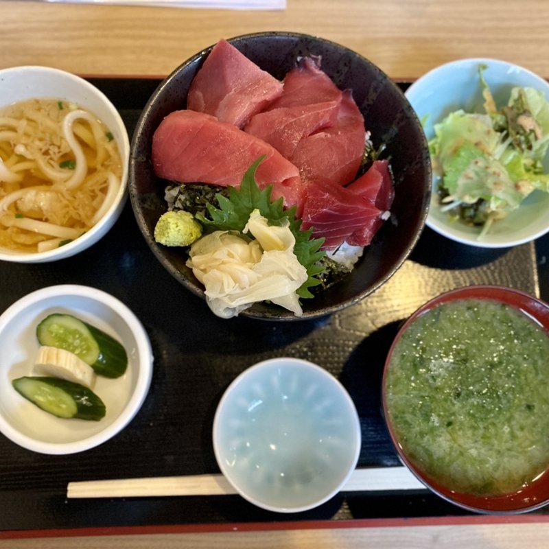 鉄火丼(まぐろ専科 もとみや)