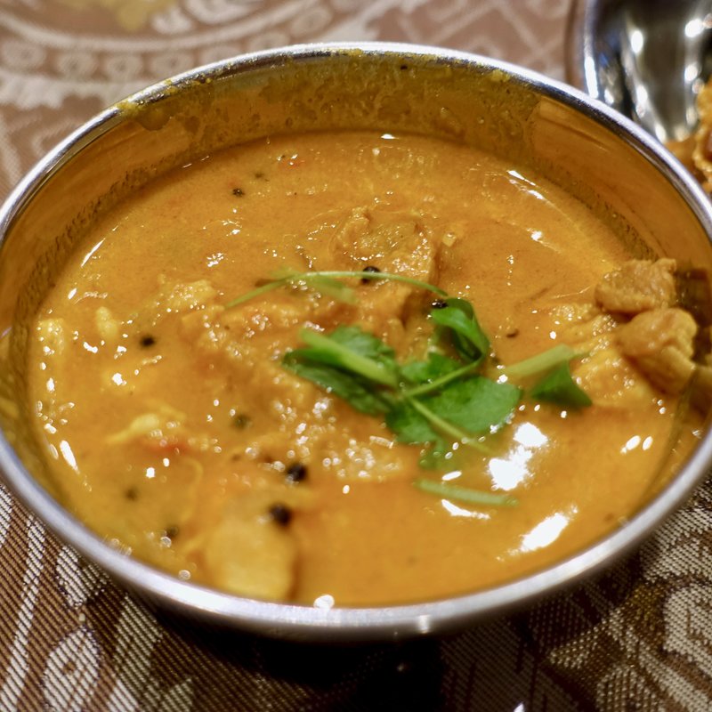 本日のノンベジ　ケララチキン(マーコカレー)