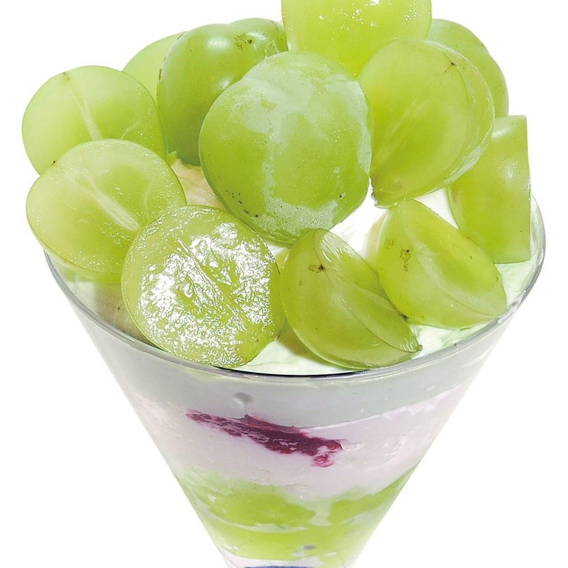 シャインマスカットのパフェ(フォーシーズンズカフェ （FOUR SEASONS CAFE）)