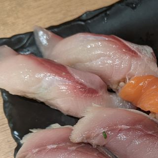 活〆ぶり(魚と酒はなたれ 野毛本店)