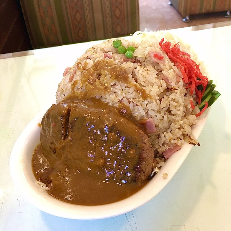 ピラフバーグ(2021年)(ダッカ)