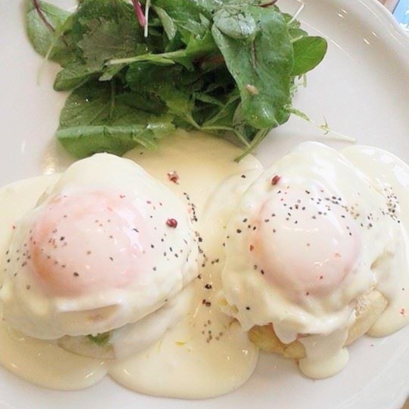 エッグベネディクト(オリジナルパンケーキハウス 吉祥寺店 （The Original PANCAKE HOUSE）)