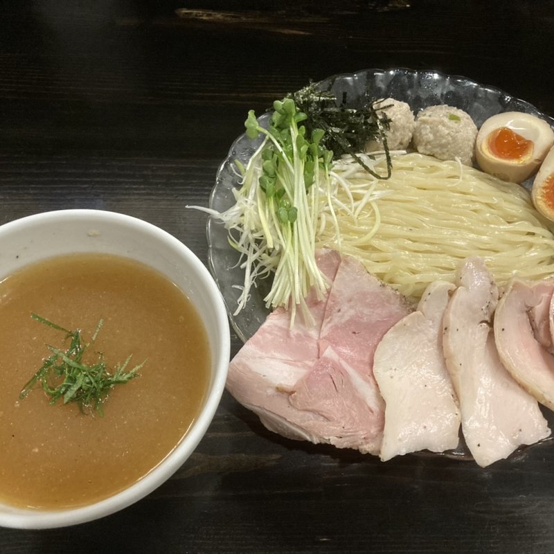 冷やしつけ麺+特製トッピング(らぁ麺 きくはん )