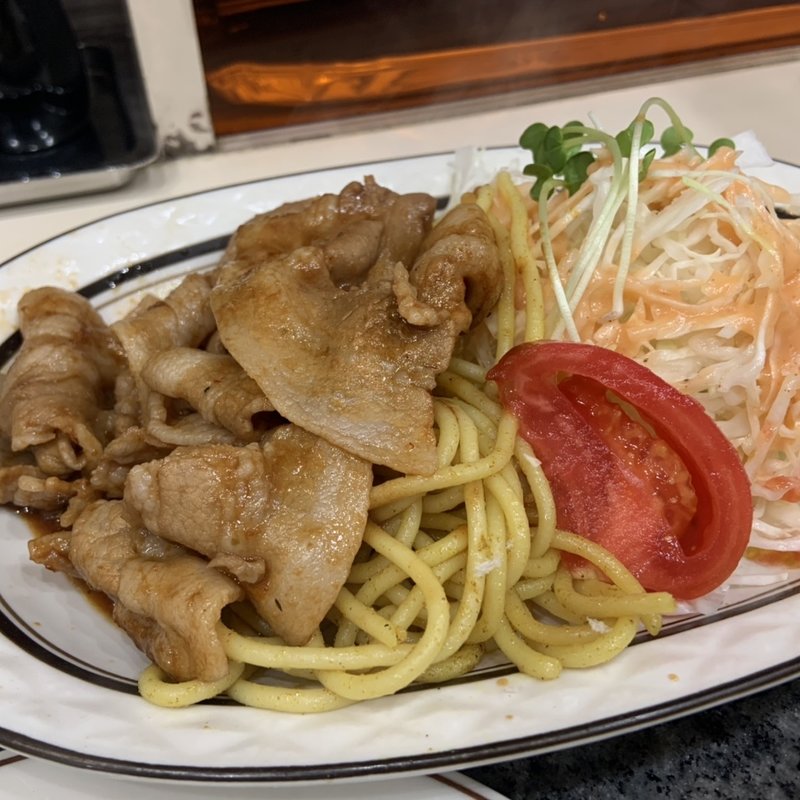 タレ焼　ポーク焼肉定食〈並〉(洋庖丁(ヨウボウチョウ) 池袋店)