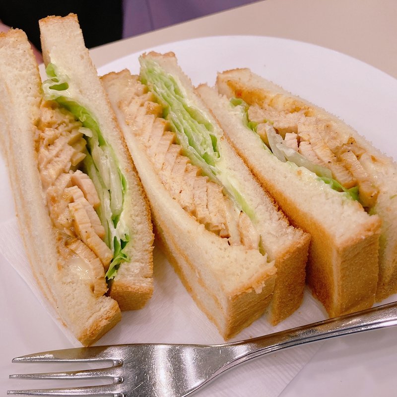 四川風チキンサンド(喫茶室ルノアール 池袋サンシャイン60通り店)