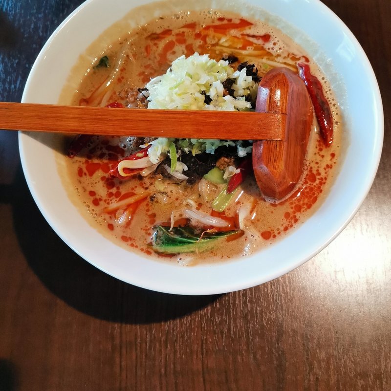 四川風担々麺(華鈴花　ファクトリー前店 )