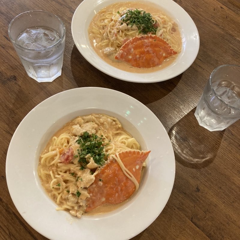 渡蟹のトマトクリームパスタ(パスタバル マルナカキッチン)