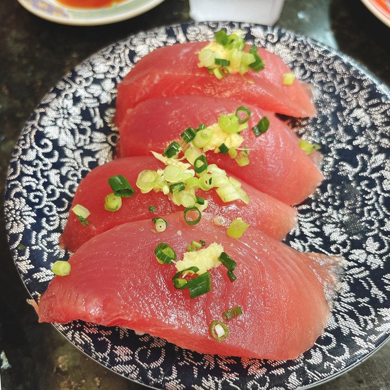 カツオ(廻鮮寿司処 タフ あざみ野店)