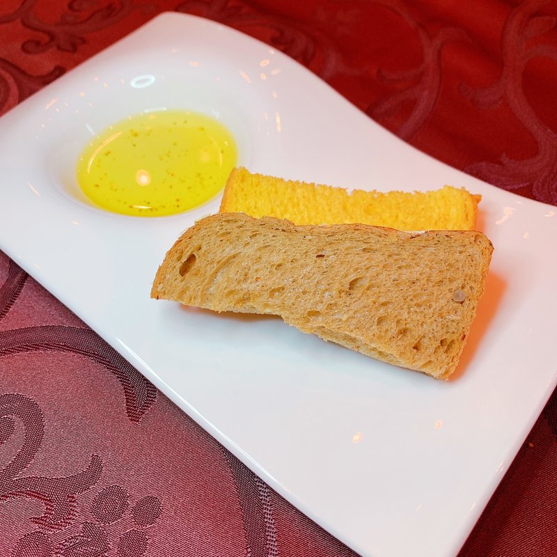 パン(クラブ ヴィアージュ 堺)