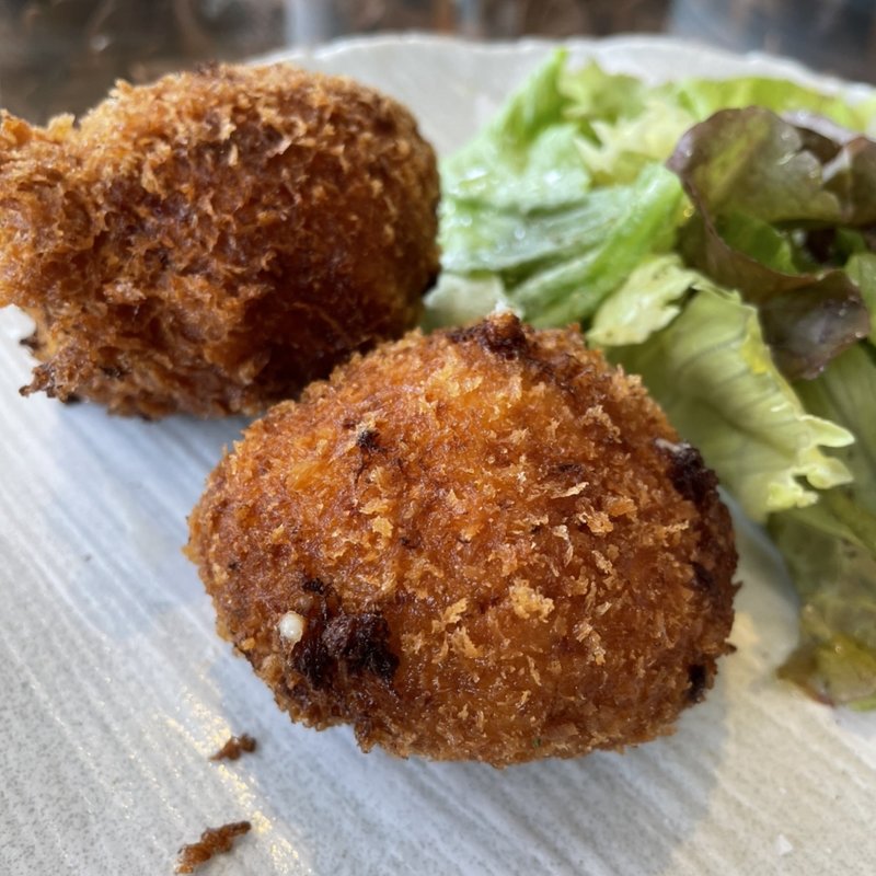 しらすクリームコロッケ(しらすや)