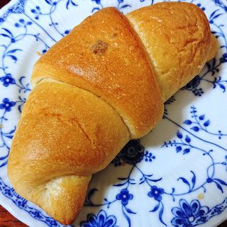 塩パン(石窯焼きたてパン工房 マルエツ新川崎店)