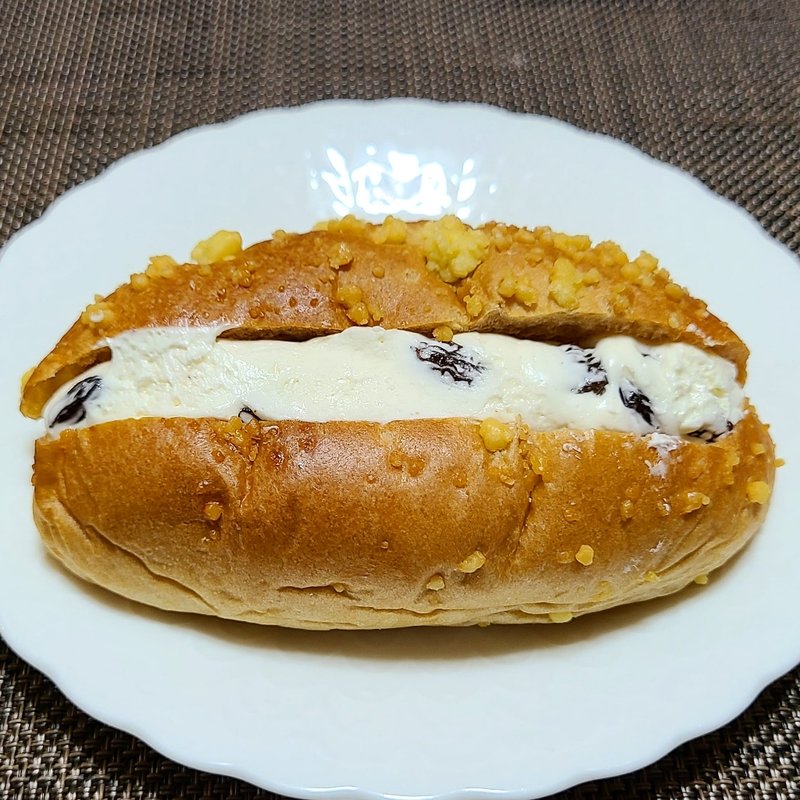 黒糖レーズンサンド(ポンパドウル　東武池袋店)